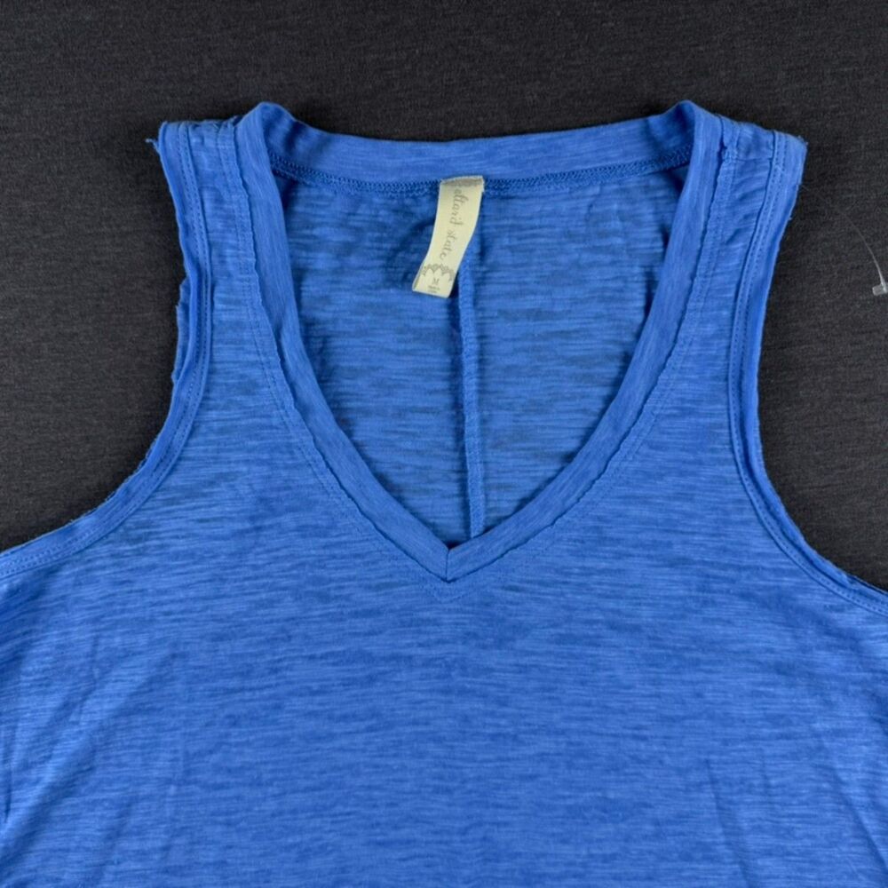 Alter’d State Blue V-Neck Racerback Tank Top Size Medium - Picture 8 of 11